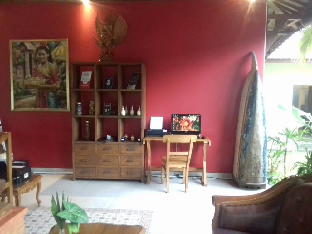 Heaven Sayan Villa *